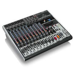 Микшерный пульт Behringer Xenyx X1832USB