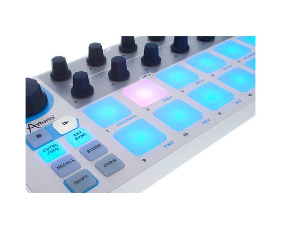 MIDI контроллер/секвенсер Arturia BeatStep Pad Controller, изображение 4