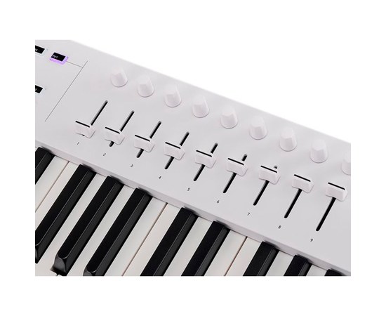 MIDI-контроллер Arturia KeyLab Essential Mk3 88 White, изображение 7