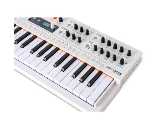 Аналоговый гибридный синтезатор Arturia MiniFreak Vocoder Edition, изображение 6