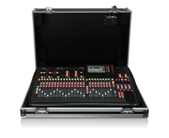 Цифровой микшерный пульт Behringer X32-TP